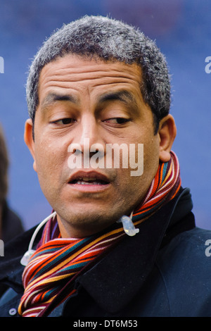 Jeremy Guscott arbeitet als Experte bei der Schottland V England 6 Nationen Spiel Stockfoto