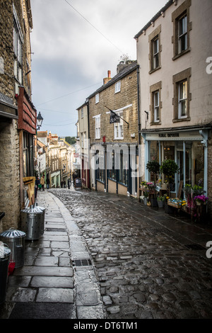 Eine der beliebtesten Straßen ist Catherine Hill in Frome, Somerset, England, Vereinigtes Königreich Stockfoto