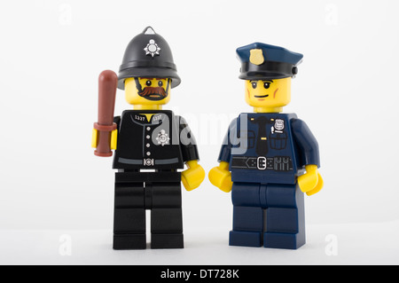 LEGO Minifigur von Lego Gruppe von Ole Kirk Christiansen erfunden gemacht Billund Dänemark Stockfoto