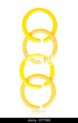 Kunststoff-Ringe Spielzeug isoliert auf weißem Hintergrund Stockfoto