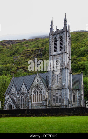 Kleine Kapelle Kirche am Kylemore Abbey Connemara County Galway, Irland Stockfoto