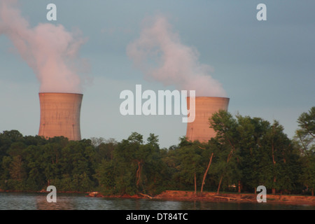 Kernkraftwerk (KKW) auf Three Mile Island in den Susquehanna River, Harrisburg, Pennsylvania in Londonderry, Twsp Stockfoto