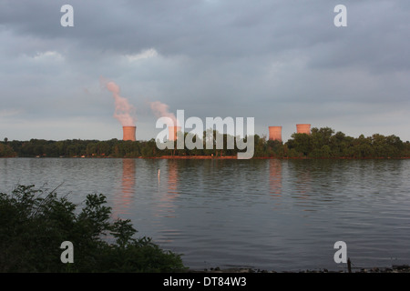 Kernkraftwerk (KKW) auf Three Mile Island in den Susquehanna River, südlich von Harrisburg, Pennsylvania, Londonderr Stockfoto