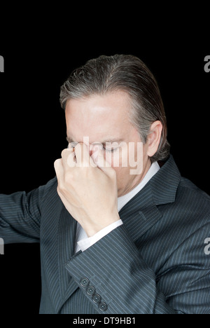 Nahaufnahme eines gestressten Geschäftsmann, Vorderansicht. Stockfoto