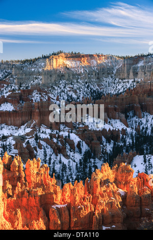 Winter-Sonnenuntergang in Bryce-Canyon-Nationalpark, Utah - USA Stockfoto