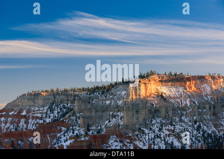 Winter-Sonnenuntergang in Bryce-Canyon-Nationalpark, Utah - USA Stockfoto