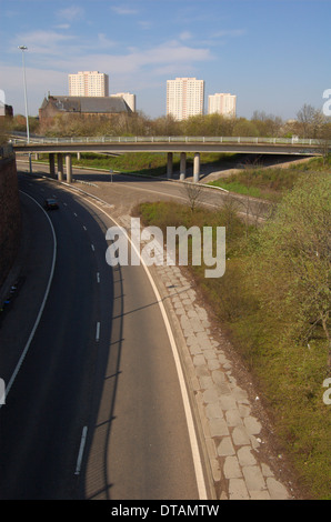 Autobahnanschluss in Townhead in Glasgow, Schottland Stockfoto