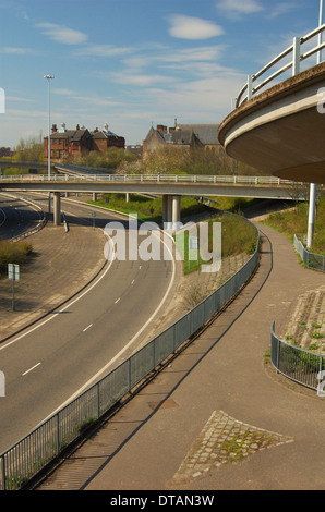 Autobahnanschluss in Townhead in Glasgow, Schottland Stockfoto