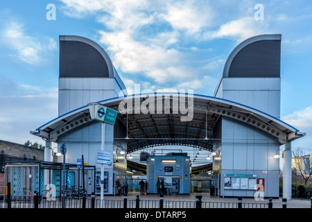 DLR-Station Island Gardens, London, England Stockfoto