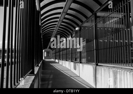 Moderne Architektur London genommen in schwarz und weiß, London, England, UK Stockfoto