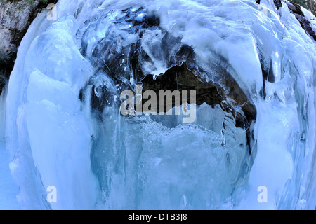 Eis, die ein menschliches Gesicht in den Maligne Canyon von Jasper Nationalpark Alberta Kanada ähnelt Stockfoto