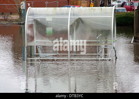 Hochwasser Edenbridge Kent England UK Europe Stockfoto