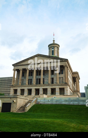 Tennessee State Capitol Gebäude in Nashville, TN am Abend Stockfoto