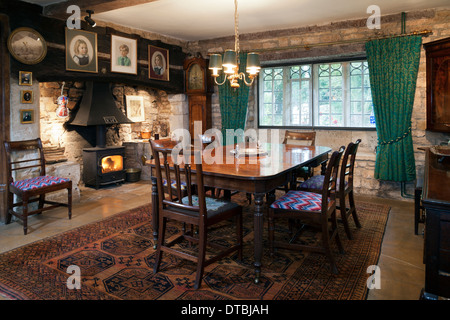 Große traditionell eingerichtetes Ferienhaus Speisesaal. Stockfoto