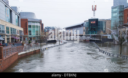 Fluß Kennet Überschwemmungen in Reading Oracle Shopping Centre Stockfoto