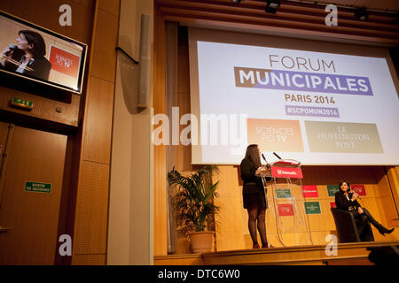 Paris, Frankreich. 13. Februar 2014. Anne Hidalgo in der Schule Science Politique für die '' Forum des MunicipalitÃƒ © s "© Michael Bunel/NurPhoto/ZUMAPRESS.com/Alamy Live News Stockfoto