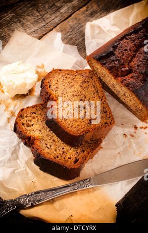 Scheiben von Banans Brot und Butter, von oben Stockfoto