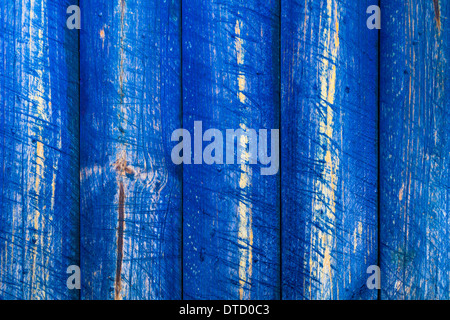 Die Wand des hölzernen Planken in blau lackiert Stockfoto