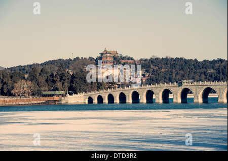 Sommerpalast im winter Stockfoto