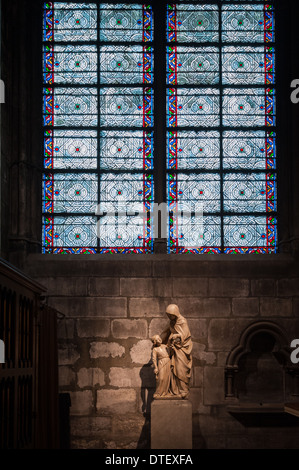 Kapelle im Inneren der Kathedrale Notre Dame, Paris Stockfoto