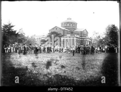 Zuschauer beim Miami University Freshman-Sophomore Contest 1910 Stockfoto