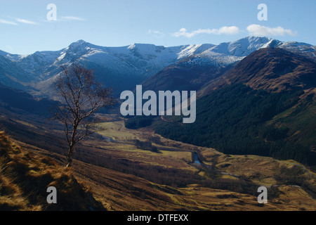 Stob Ban, Mullach Nan Coirean und Glen Nevis von Ben Nevis, Lochaber Stockfoto