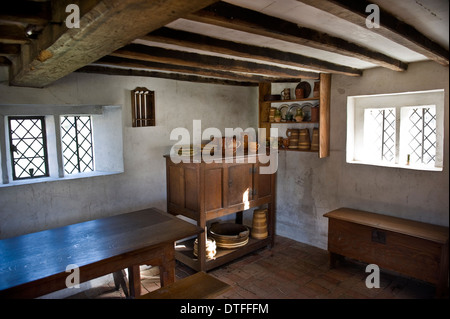 Heimischen Interieur im Weald & Downland Open Air Museum bei Singleton, in der Nähe von Chichester, West Sussex, UK Stockfoto