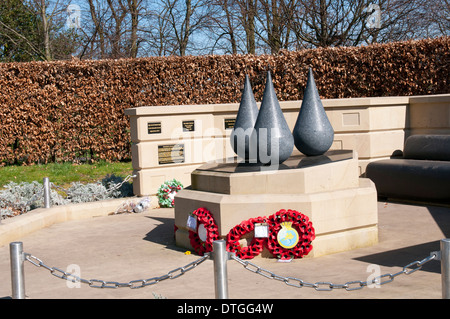 Kriegerdenkmal in Carr Bank Park, Mansfield Nottinghamshire England UK Stockfoto