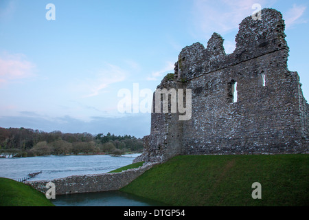 Überschwemmungen im Ogmor Schloss Stockfoto