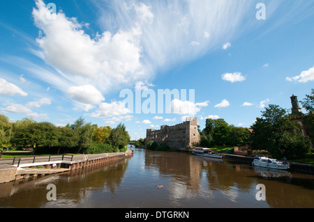 Newark Castle am Ufer des Flusses Trent, Newark Nottinghamshire UK Stockfoto