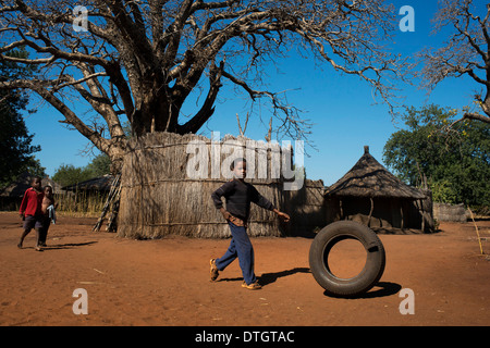 Landschaft des Mukuni Village.  Chief Makuni lädt in sein Dorf, Leya Einwohner. Stockfoto