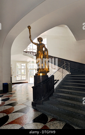 Freiheitsstatue in der technischen Universität München, München, Bayern, Deutschland Stockfoto