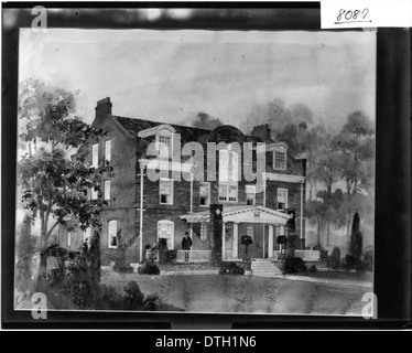 Dieses Aquarellgemälde aus dem Jahr 1907 zeigt das Haus Phi Delta Theta und erfasst seine architektonischen Details und die Umgebung der Miami University. Das Gemälde ist eine historische Darstellung des Bruderschaftshauses und bietet einen Einblick in die Architektur des Campus des frühen 20. Jahrhunderts. Stockfoto