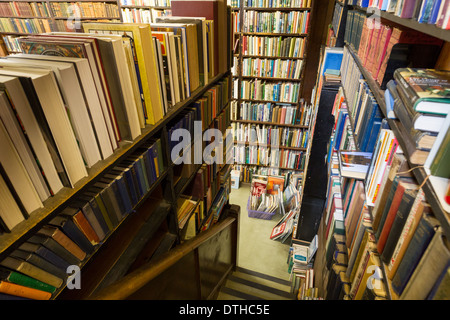 Halls Buchhandlung, Kapelle Platz, Royal Tunbridge Wells Stockfoto