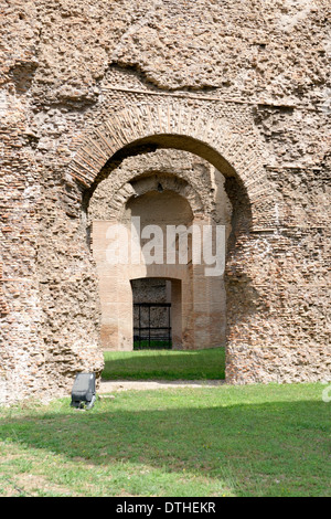 Zugang zum Westen Laconium Bäder Caracalla Rom Italien Bäder Caracalla (Terme di Caracalla) alte Stockfoto