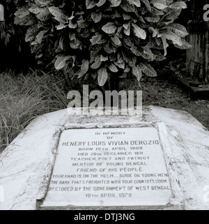 Dichter Henry Louis Vivian Derozio Park Street Cemetery in Kolkata Kalkutta in Westbengalen in Indien in Südasien. Friedhöfe Geschichte Henery Reisen Stockfoto