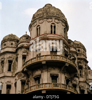 Esplanade-Villen in Kolkata Kalkutta in Westbengalen in Indien in Südasien. Haus Gehäuse verfallenen Verfall Mansion Architektur Reisen Stockfoto