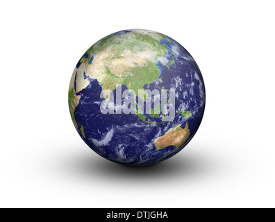 Erdkugel in 3D zeigt Asien und Australien in hoher Auflösung, isoliert auf weißem Hintergrund mit Beschneidungspfad. Stockfoto