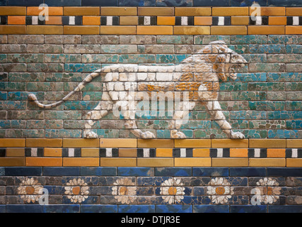 Berlin, Pergamon-Museum, Ischtar-Tor, Wiederaufbau, ornament, Fliesen, Löwen, detail Stockfoto