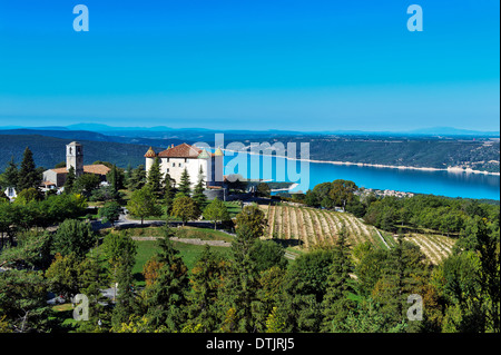 Europa, Frankreich, Var, regionalen natürlichen Parks von Verdon, Gorges du Verdon, Aiguines. Das private Schloss aus der Renaissance Stockfoto