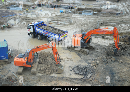 Bauarbeiten im Gange in London Gatwick, das neue Terminal für Inlandsflüge zu bauen, nachdem die alte Version abgerissen wurde Stockfoto