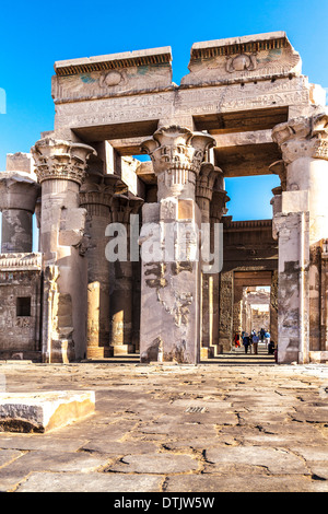 Die alten ägyptischen Tempel in Kom Ombo. Stockfoto