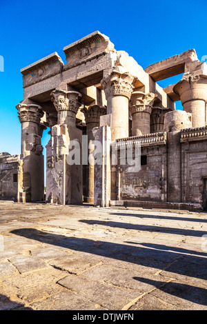 Die alten ägyptischen Tempel in Kom Ombo. Stockfoto