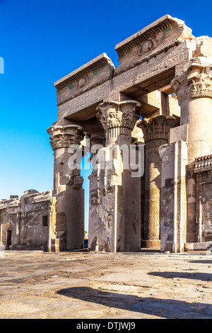 Die alten ägyptischen Tempel in Kom Ombo. Stockfoto