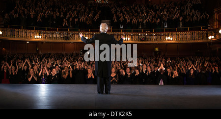 Darsteller auf der Bühne im theater Stockfoto