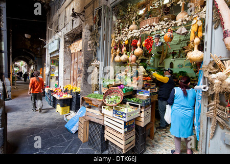 Die engen Gassen von Neapel, Italien Stockfoto