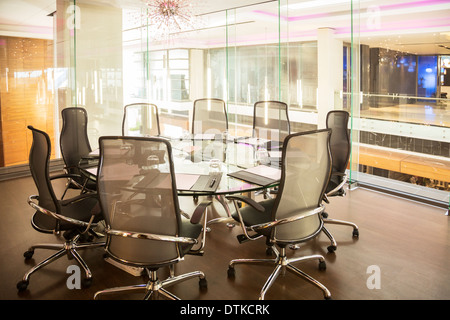 Leeren Konferenzraum im Büro Stockfoto