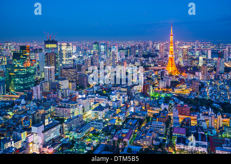 Tokyo, Japan Stadtbild Antenne Stadtbild Ansicht in der Abenddämmerung. Stockfoto