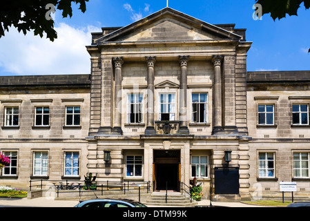 Borough Council Büros und Rathaus, Crescent Gardens, Harrogate, North Yorkshire, England, UK Stockfoto