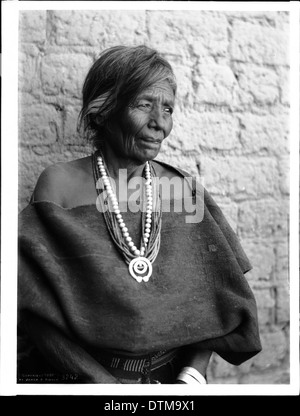 Ehefrau von großen Navajo Chief Manuelito, der letzte Chef der Navajo, ca.1901 Stockfoto